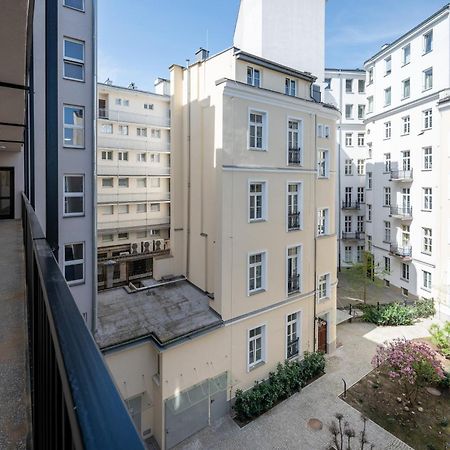 Piekna 2-Bedroom Apartment Warszawa Exteriör bild