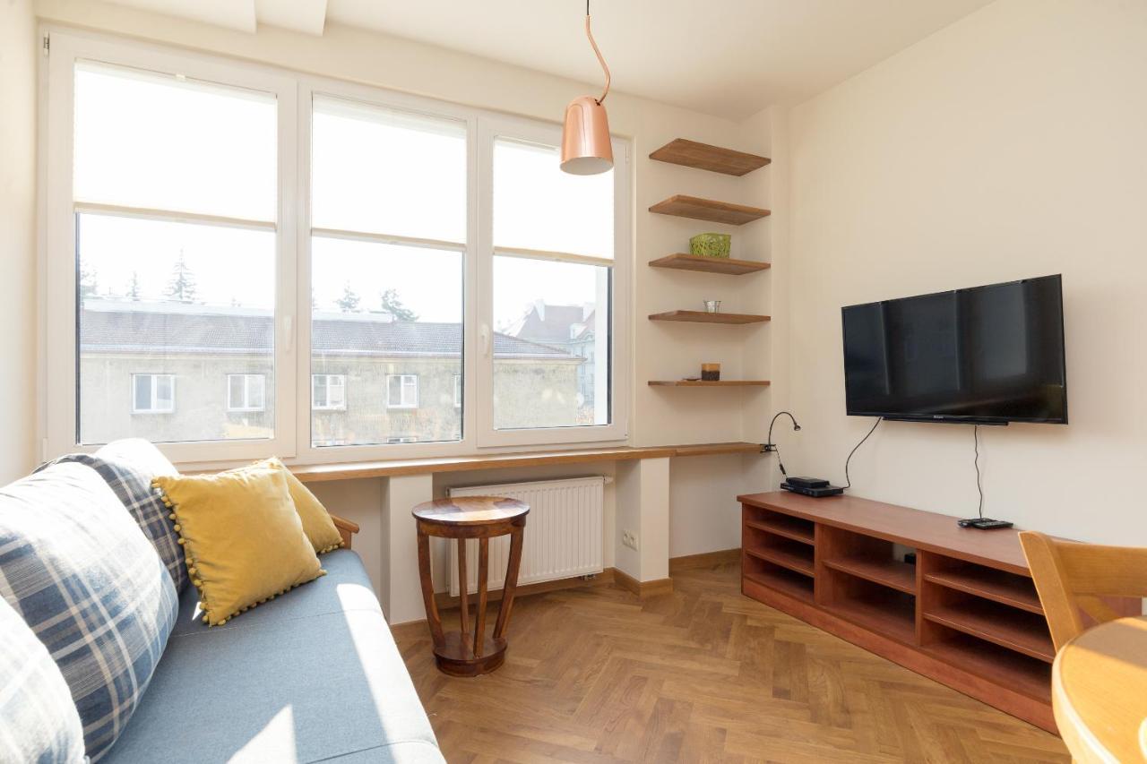 Piekna 2-Bedroom Apartment Warszawa Exteriör bild